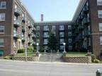 $465 / 1br - 650ft² - CLASSIC, QUIET DOWNTOWN LIVING WITH PARKING (downtown)