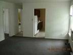 $625 / 2br - Lots of room! Washer/Dryer/AC (226 Leland, Waterloo) (map) 2br