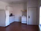 $725 / 3br - Apartment available in downtown Harrisonburg (Above Quillen Optical