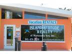 MANASOTA KEY VACATION RENTALS with Island Attitude Realty ****