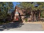 Moose Moritz 4 Bdrm. 3.5 Bath. cabin in Big Bear Lake!