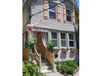 Sept. beach getaway! Charming beach cottage apts by the sea