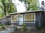 $135 / 2br - 2br/2ba- Adorable home in the heart of Mt. Shasta!