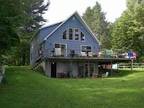 $260 / 4br - Secluded in southern Adirondacks (Great Sacandaga Lake) (map) 4br