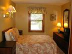 $2195 / 3br - Charming 3 bedroom rental home in Lake George Village!