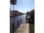 Seaside Vacation Rental - 1 1/2 Blocks to Beach - Channel Entrance with Pier