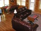 LUXURY LOG CABIN 5 KING SUITE ROOMS (Pigeon Forge Tenn)