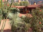Scenic Sedona near but not in the city of Sedona 3 Br House & 1 Br Guest House