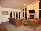 $400 / 3br - 3190ft² - Beautiful Pebble Beach Home (Pebble Beach) 3br bedroom