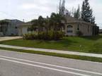 $795 / 4br - Vacation in SW Florida-4 Bedroom house w/pool (cape coral