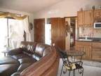 $75 / 1br - Upstairs separate suite- 5 acres, pool/spa, mtn.