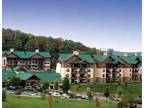 Mini Christmas Vacation at The Smoky Mountains - 3 br Condo