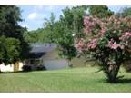 $700 / 3br - 2600ft² - LARGE LAKEFRONT WATERFRONT HOUSE FOR WEEKLY OR MONTHLY