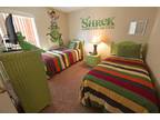 4 Bed, Shrek Themed Bedroom, Balcony, Lake & Conservation View!