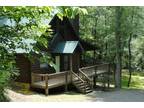 A Blue Ridge Beauty - quiet cabin - small creek - 4 miles to Blue Ridg