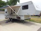 28ft² - EAA/AirVenture Camper Rental Available  (oshkosh)