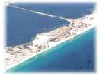 $225 / 3br - 24 Miles West of Destin,24 Miles East of Pensacola (Navarre Beach)