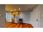 1018 Pine St #2R Philadelphia, PA 19107