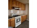 915 Arch St #4D Philadelphia, PA 19107