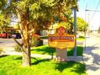 $795 / 2br - 900ft² - Single Level Apartment Home (Sunnyside/Bullard) 2br