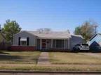 $1250 / 3br - 3/2/1 close to tech (2515 38th) (map) 3br bedroom