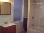 $525 / 1br - Clean/Freshly Painted - Quiet Location (Cohoes Hill) 1br bedroom