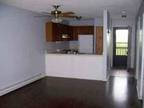 $750 / 2br - 800ft² - 2BR/2BA Tile/Wood floors, balcony, pool (College Place)