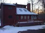 $1300 / 4br - 1600ft² - 3 BEDROOMS & LOFT 4 RENT IN THE POCONOS (TOBYHANNA)