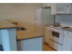 $850 / 1br - 800ft² - One bedroom high end apartment with Laundry.