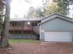 3br The FUN is included! 3 Lakes Pool & Playgrounds! Pets OK!
