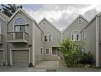 $2650 / 2br - 1100ft² - Fabulous Townhouse near Downtown Burlingame!