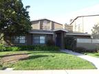 $2550 / 2br - Spacious and Private Townhome in Mountain View 2br bedroom