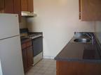 $1400 / 1br - Spacious Living 1br bedroom