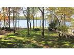 $299 / 3br - 1390ft² - Poconos - Lake Front Cabin - Cable WIFI - Pets Yes!