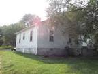 $500 / 2br - 900ft² - 2 Bedroom House for Rent..Fresh Paint (Springfield TN)