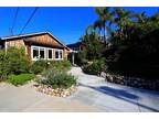 Beautifully restored and remodeled Woods Cove beach cottage!