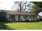 $800 / 3br - 1200ft² - Wonderful House in 55+ Community for Rent (Grants Pass)
