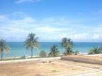 Beautiful Beachfront Studio at the Hollywood Beach Resort