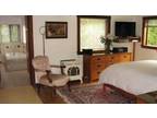 $125 / 1br - Caspar Cottage charming private Mendocino vacation rental