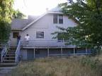 $ / 3br - 2724ft² - **4br/1ba Country House/ Large Basement/ Naches School
