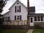 $895 / 3br - Newly Decorated Farmhouse (Holland, MI) (map) 3br bedroom