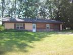 $580 / 1br - Osseo Country Home-