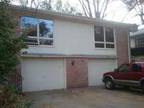 $475 / 2br - duplex with it all for the right price (Rockford