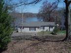 $1200 / 3br - 1200ft² - Lake Hartwell House Covered Dock (Townville) 3br