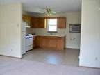 $450 / 2br - Very Nice Apartment (227 Trux - Plymouth) 2br bedroom