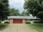 $800 / 2br - 1300ft² - Nice, Spacious 2BD (NW Rockford) (map) 2br bedroom