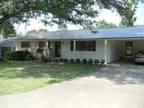 $ / 3br - 2 Bath Updated in nice neighborhood (Northeast Jackson) 3br bedroom