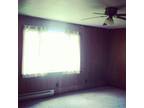 $400 / 2br - 1200ft² - 2 bedroom house for rent. students and non-students