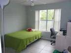 $260 / 1br - Roommate Needed to Sublease in a Furnished 3/2 (Campus Edge