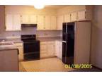 $900 / 2br - Large Townhome (1733 Granada) 2br bedroom